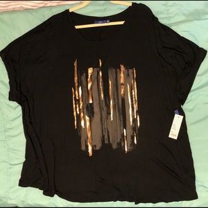 Kohl’s Apt 9 Black Top w/ Gray & Metallic Design